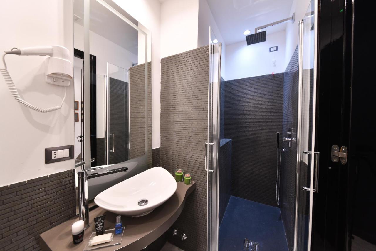 Domus 42 Hotel Nápoly Kültér fotó