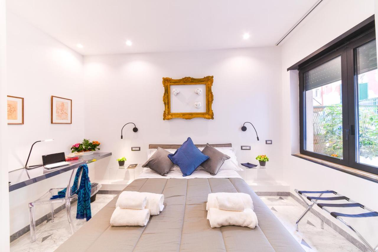 Domus 42 Hotel Nápoly Kültér fotó