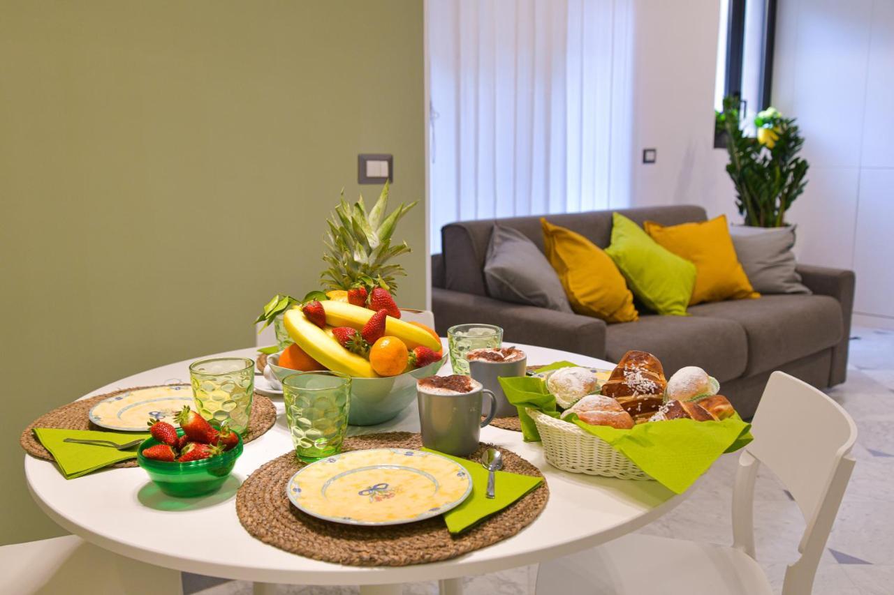 Domus 42 Hotel Nápoly Kültér fotó