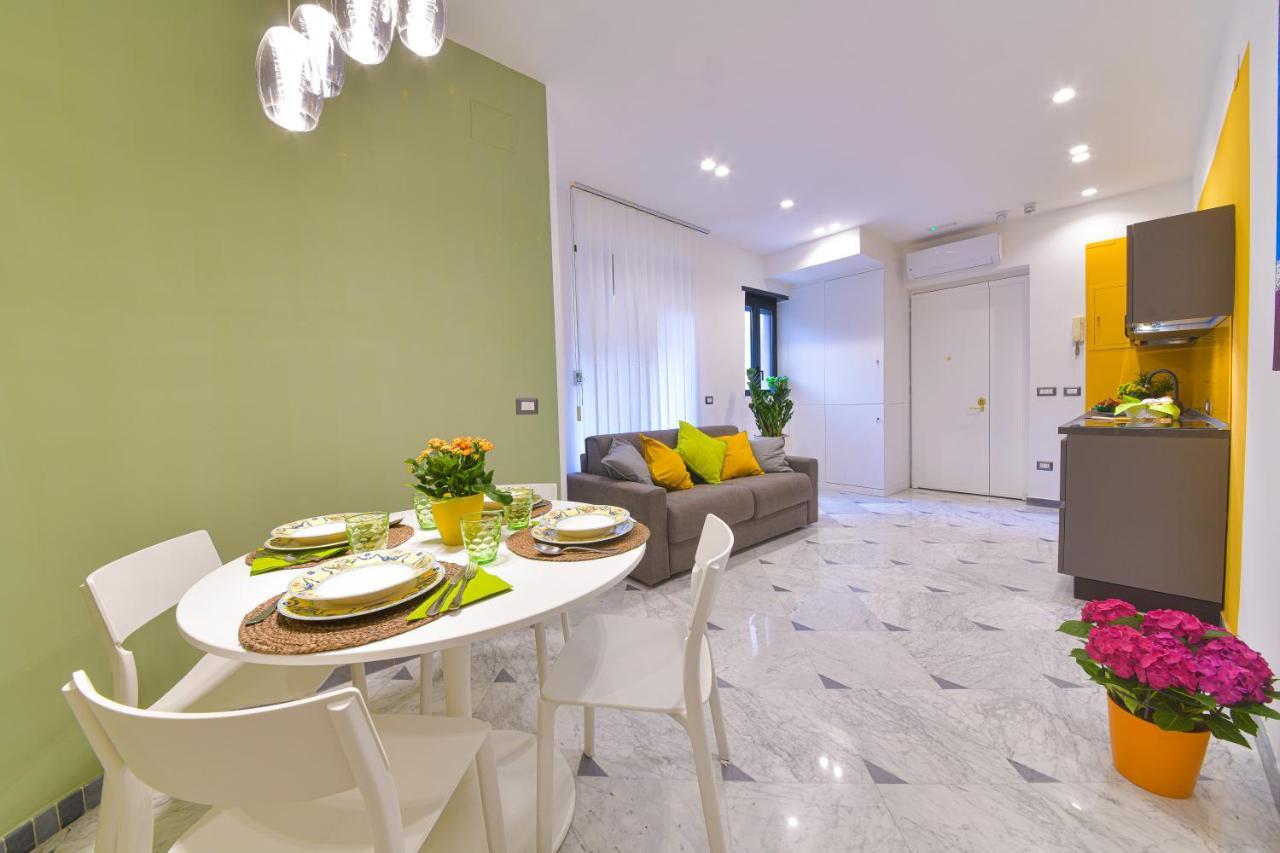 Domus 42 Hotel Nápoly Kültér fotó