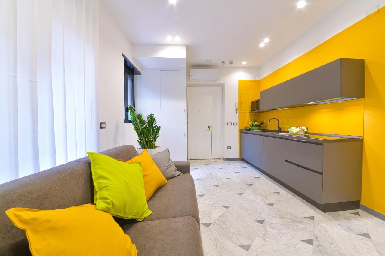 Domus 42 Hotel Nápoly Kültér fotó