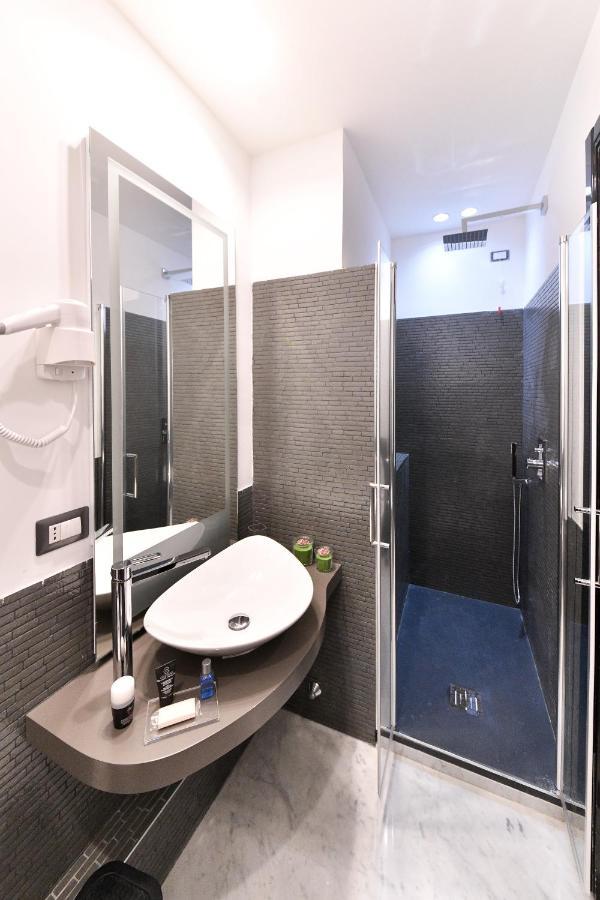 Domus 42 Hotel Nápoly Kültér fotó